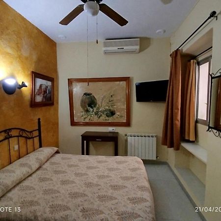 Hostal Manolo El Puerto de Santa María Camera foto