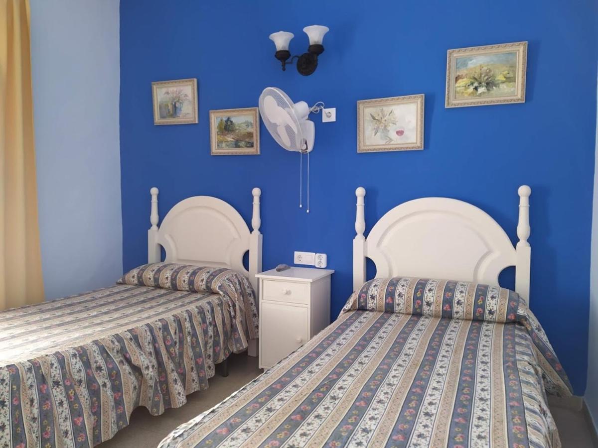 Hostal Manolo El Puerto de Santa María Esterno foto