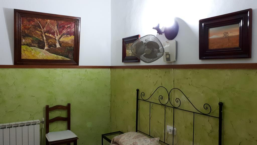 Hostal Manolo El Puerto de Santa María Esterno foto